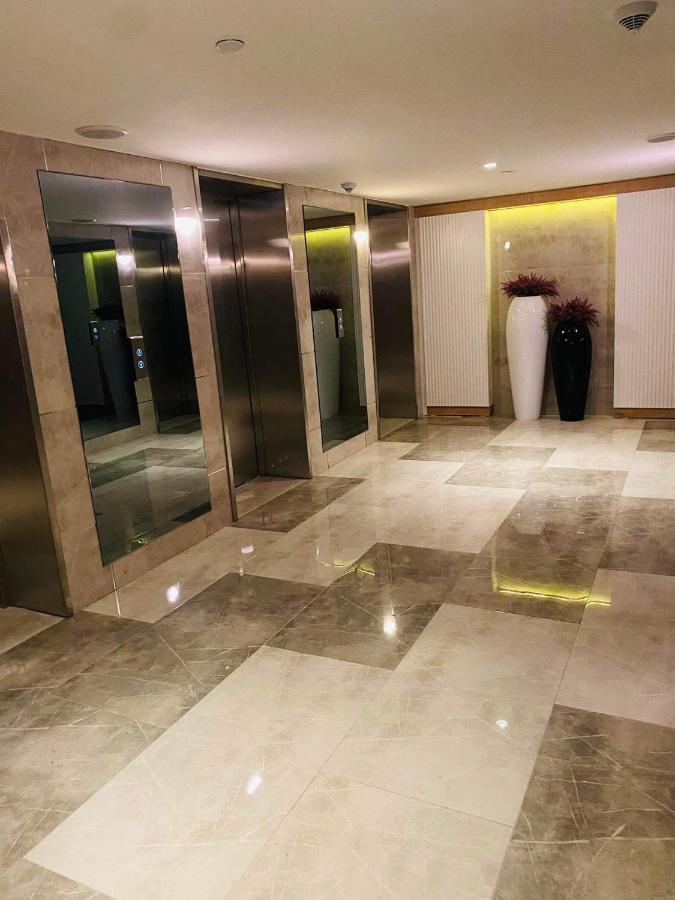 Delux Sea View Aparthotel In Orbi City Batumi Exterior foto