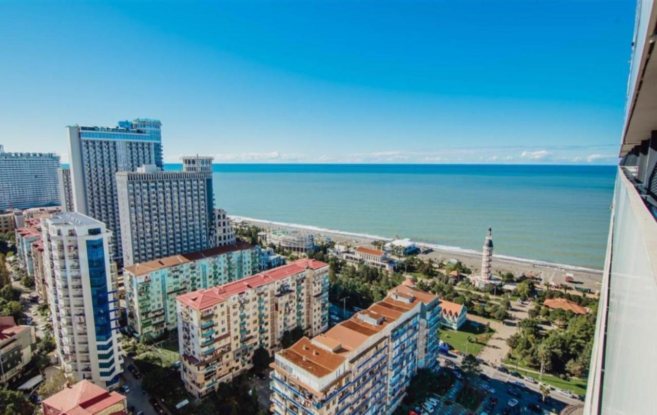 Delux Sea View Aparthotel In Orbi City Batumi Exterior foto
