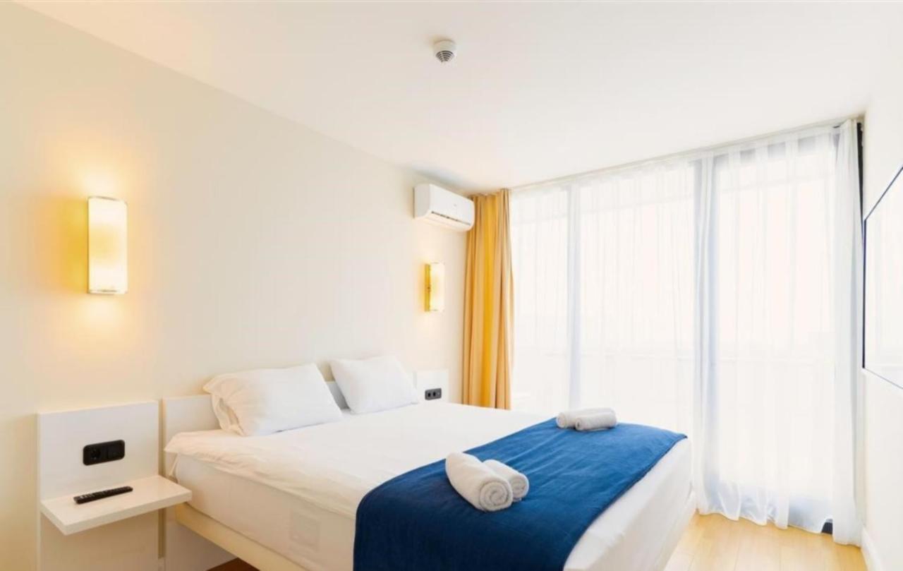 Delux Sea View Aparthotel In Orbi City Batumi Exterior foto